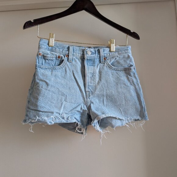 Levi's Wedgie Cuttoff Shorts - Size 27 - Picture 2 of 4